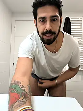 Snapshot of cricrimsBarcelona chatting on January 4, 2025, 12:16 pm cricrimsBarcelona online show from January 4, 2025, 12:16 pm