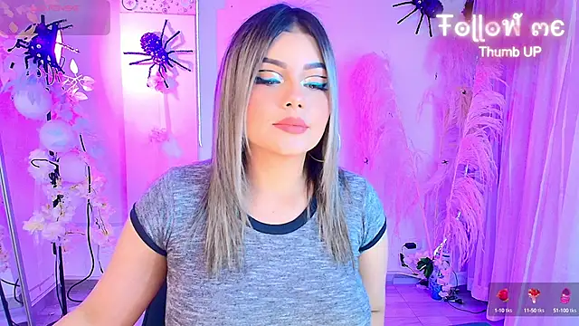 Snapshot of Ladydream1 chatting on October 29, 2025, 9:49 pm Ladydream1 online show from October 29, 2025, 9:49 pm