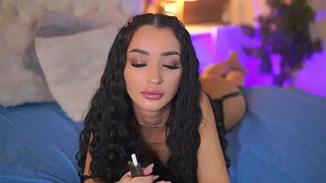 DeniseDevilles online show from February 20, 2025, 12:36 pm