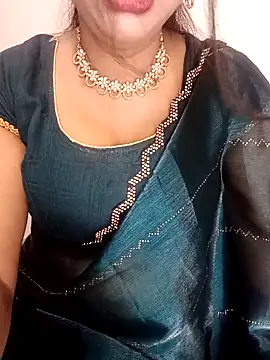 Snapshot of EeshaBhabi chatting on April 29, 2026, 1:48 pm EeshaBhabi online show from April 29, 2026, 1:48 pm
