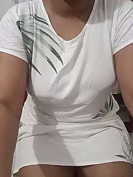 Snapshot of EeshaBhabi chatting on June 14, 2026, 1:46 pm EeshaBhabi online show from June 14, 2026, 1:46 pm