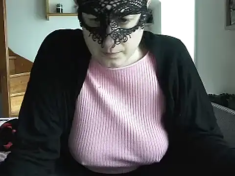 Snapshot of Lauzo21 chatting on March 13, 2025, 7:53 am Lauzo21 online show from March 13, 2025, 7:53 am