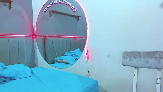 Snapshot of minimi_naty chatting on January 15, 2025, 7:23 pm minimi naty online show from January 15, 2025, 7:23 pm