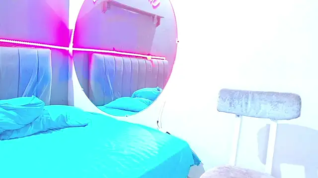 Snapshot of minimi_naty chatting on February 10, 2025, 10:30 pm minimi naty online show from February 10, 2025, 10:30 pm