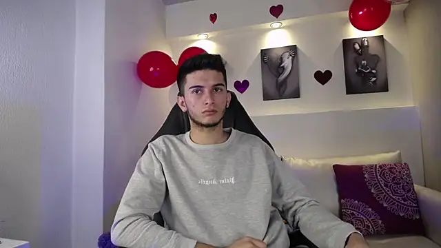 Snapshot of MrWilliseo chatting on February 18, 2025, 10:58 pm MrWilliseo online show from February 18, 2025, 10:58 pm