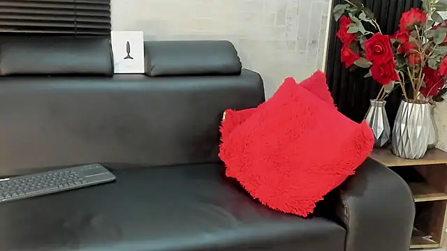 Snapshot of KENDER21_ chatting on March 20, 2025, 6:52 am KENDER21 online show from March 20, 2025, 6:52 am