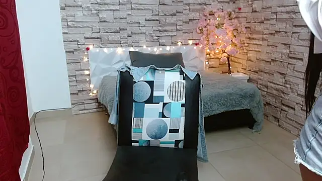 Snapshot of Vanse_lust chatting on December 11, 2024, 10:49 pm Vanse lust online show from December 11, 2024, 10:49 pm