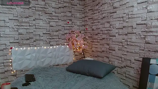 Snapshot of Vanse_lust chatting on March 12, 2025, 9:56 pm Vanse lust online show from March 12, 2025, 9:56 pm