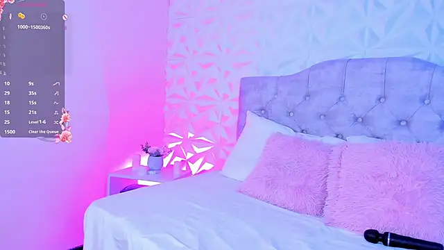 Snapshot of Miss_Ivy4 chatting on October 11, 2025, 8:18 pm Miss Ivy4 online show from October 11, 2025, 8:18 pm