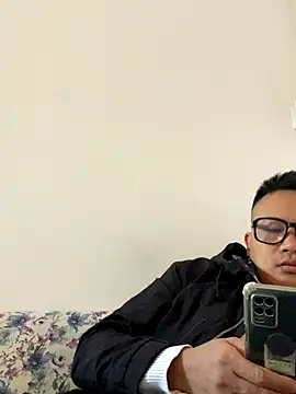 Snapshot of lixiaoshuai8 chatting on December 4, 2025, 6:01 am lixiaoshuai8 online show from December 4, 2025, 6:01 am