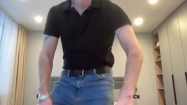 Snapshot of cute_mark chatting on January 7, 2026, 1:24 pm cute mark online show from January 7, 2026, 1:24 pm