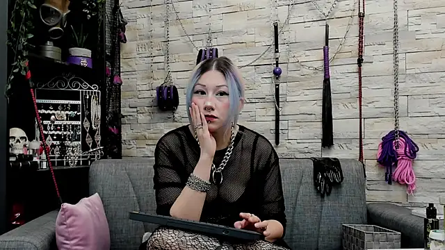 CruelMistress online show from December 19, 2025, 12:28 am