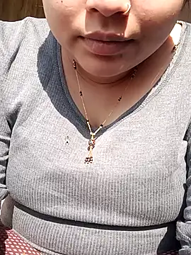 rituu07 online show from December 11, 2024, 4:18 am