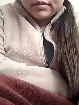 rituu07 online show from December 12, 2024, 4:15 am