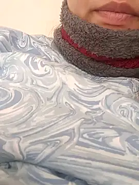 rituu07 online show from December 18, 2024, 4:53 am