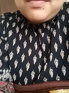 rituu07 online show from February 17, 2025, 3:47 am