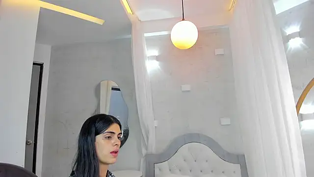 Venusflame   online show from December 15, 2025, 11:36 am