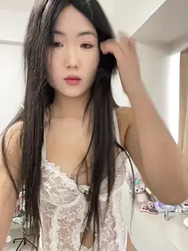 Snapshot of xyebobs chatting on March 10, 2025, 7:10 am xyebobs online show from March 10, 2025, 7:10 am