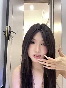 Snapshot of xyebobs chatting on September 12, 2025, 1:44 pm xyebobs online show from September 12, 2025, 1:44 pm