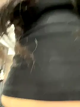 Snapshot of xyebobs chatting on November 26, 2025, 1:23 pm xyebobs online show from November 26, 2025, 1:23 pm