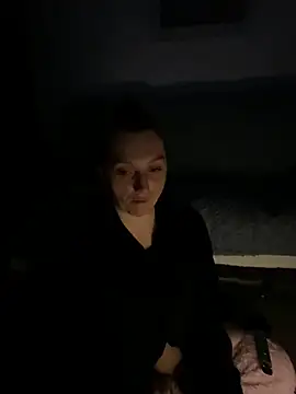 Stoner BarbieXX online show from April 15, 2026, 9:37 pm