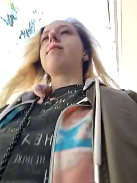 Public Katrisha online show from November 8, 2025, 1:22 pm