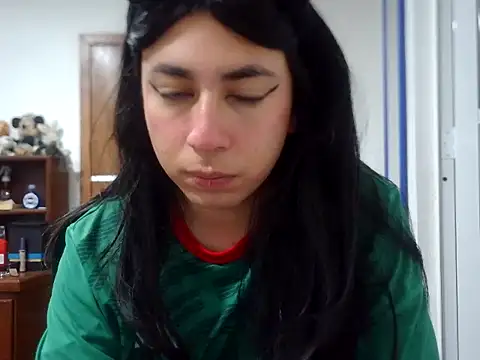 Yasmin Paez99 online show from June 11, 2026, 11:14 pm