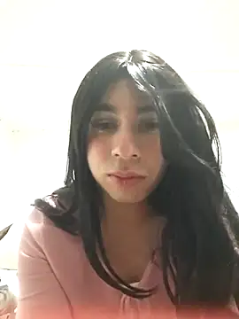 Yasmin Paez99 online show from August 7, 2026, 7:32 am