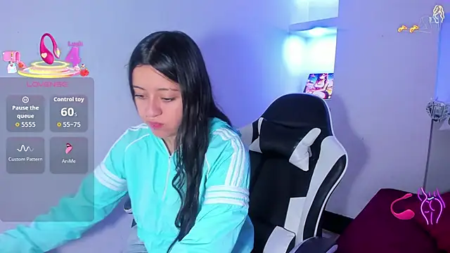 zoe connor19 online show from February 20, 2026, 7:58 pm