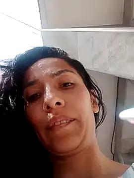 chloewildd  online show from February 20, 2025, 9:09 pm