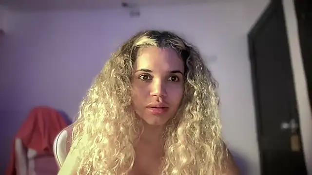 brithneysquirt online show from November 29, 2025, 4:15 am