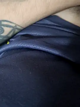 Snapshot of Juliano69xv chatting on October 4, 2025, 1:20 pm Juliano69xv online show from October 4, 2025, 1:20 pm