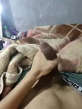 Snapshot of Juliano69xv chatting on October 28, 2025, 12:30 pm Juliano69xv online show from October 28, 2025, 12:30 pm