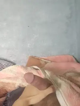 Snapshot of Juliano69xv chatting on November 4, 2025, 12:37 pm Juliano69xv online show from November 4, 2025, 12:37 pm