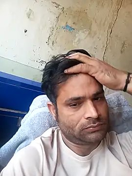 Snapshot of Priynkarani chatting on December 1, 2025, 6:07 am Priynkarani online show from December 1, 2025, 6:07 am