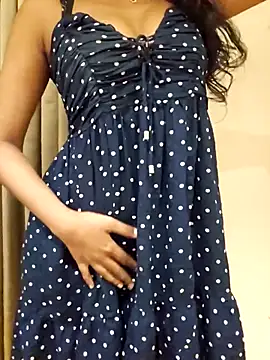 Snapshot of Tanisha789 chatting on November 5, 2025, 7:47 pm Tanisha789 online show from November 5, 2025, 7:47 pm