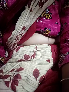 Snapshot of lakey91girl chatting on December 4, 2024, 2:15 pm lakey91girl online show from December 4, 2024, 2:15 pm