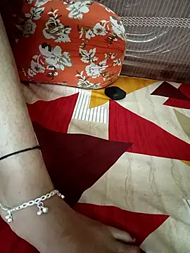 lakey91girl online show from February 24, 2026, 4:38 pm