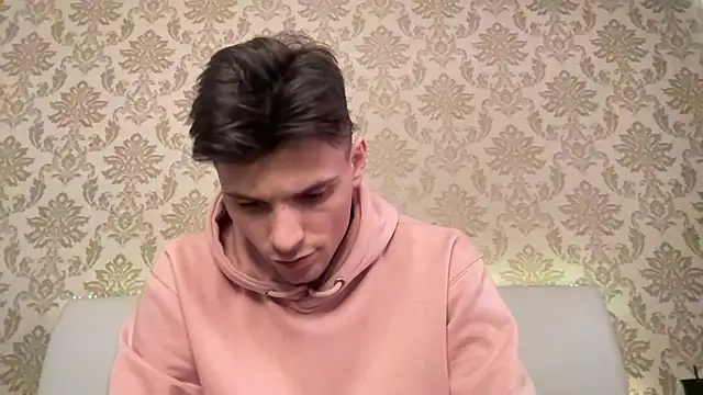 denlover1 online show from February 18, 2025, 12:17 pm