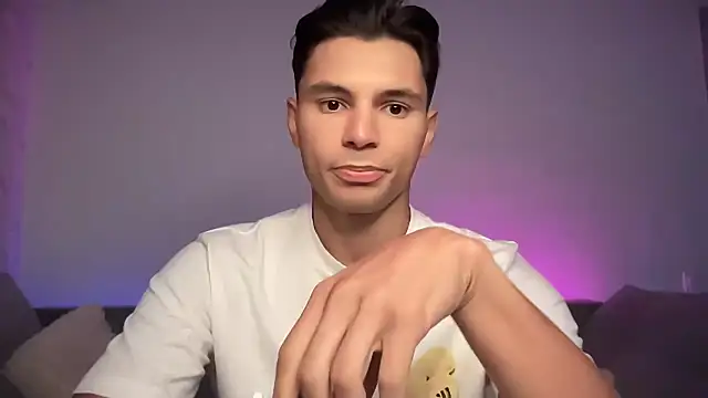 denlover1 online show from September 14, 2025, 6:34 am