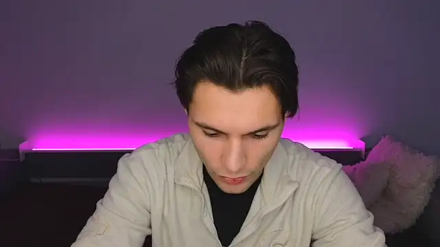 Snapshot of denlover1 chatting on February 9, 2026, 10:52 am denlover1 online show from February 9, 2026, 10:52 am