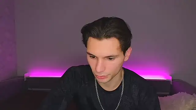 Snapshot of denlover1 chatting on February 15, 2026, 1:41 pm denlover1 online show from February 15, 2026, 1:41 pm