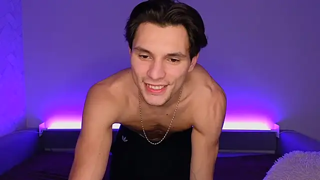 Snapshot of denlover1 chatting on February 24, 2026, 10:08 pm denlover1 online show from February 24, 2026, 10:08 pm