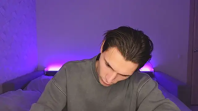 Snapshot of denlover1 chatting on March 5, 2026, 6:04 pm denlover1 online show from March 5, 2026, 6:04 pm