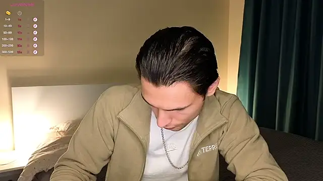 Snapshot of denlover1 chatting on April 6, 2026, 6:42 pm denlover1 online show from April 6, 2026, 6:42 pm