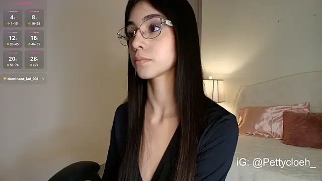 PettyCloeh online show from November 28, 2025, 8:33 pm