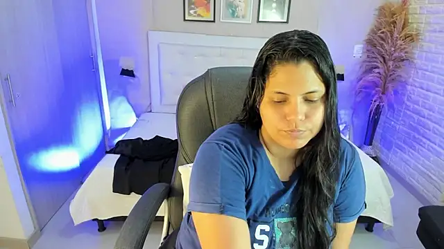 Snapshot of dulce__love69 chatting on September 14, 2025, 3:05 am dulce love69 online show from September 14, 2025, 3:05 am