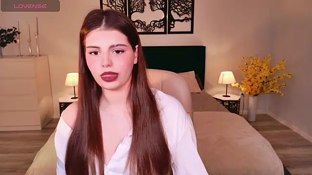 AdeliaKiss online show from February 3, 2026, 6:22 am