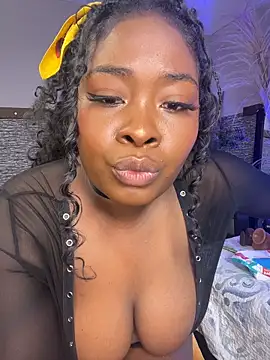 Snapshot of zoe_23_ chatting on April 14, 2026, 11:05 am zoe 23 online show from April 14, 2026, 11:05 am
