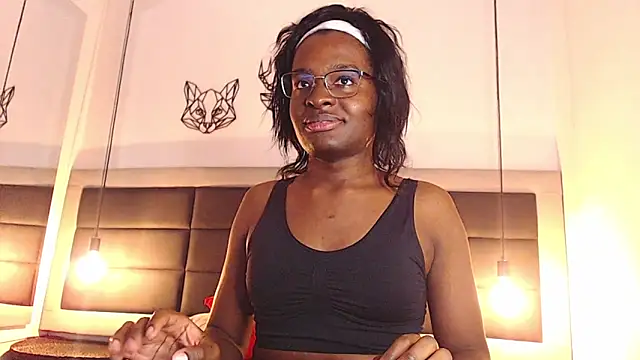 candy lovee69 online show from November 7, 2025, 10:32 pm